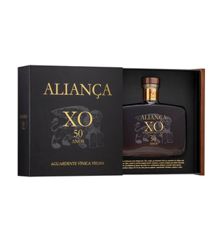 Aguardente Vínica Velha Aliança XO 50 Anos 500ml
