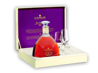 Cognac Camus Borderies + 2 copos