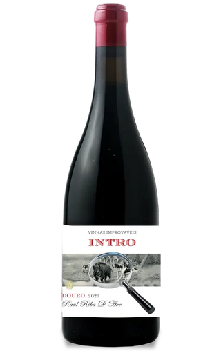 Vinhas Improváveis Intro tinto